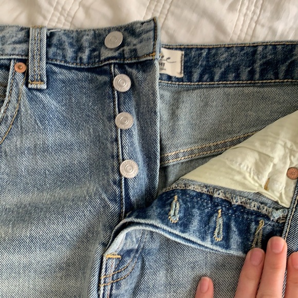 Free People We the Free “Taliesin” Cutoff Denim Shorts - Picture 3 of 4